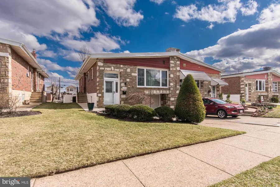 7717 Dorcas St, Philadelphia, PA 19111 - #2