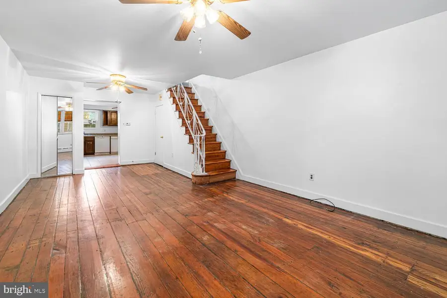 809 Mcclellan St, Philadelphia, PA 19148 - Image #2