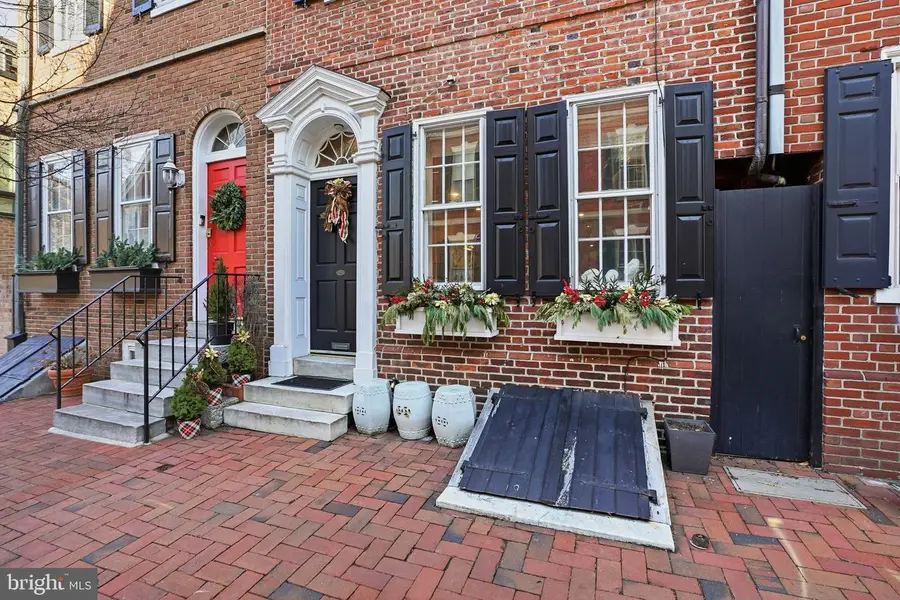 131 Pine St, Philadelphia, PA 19106 - #3