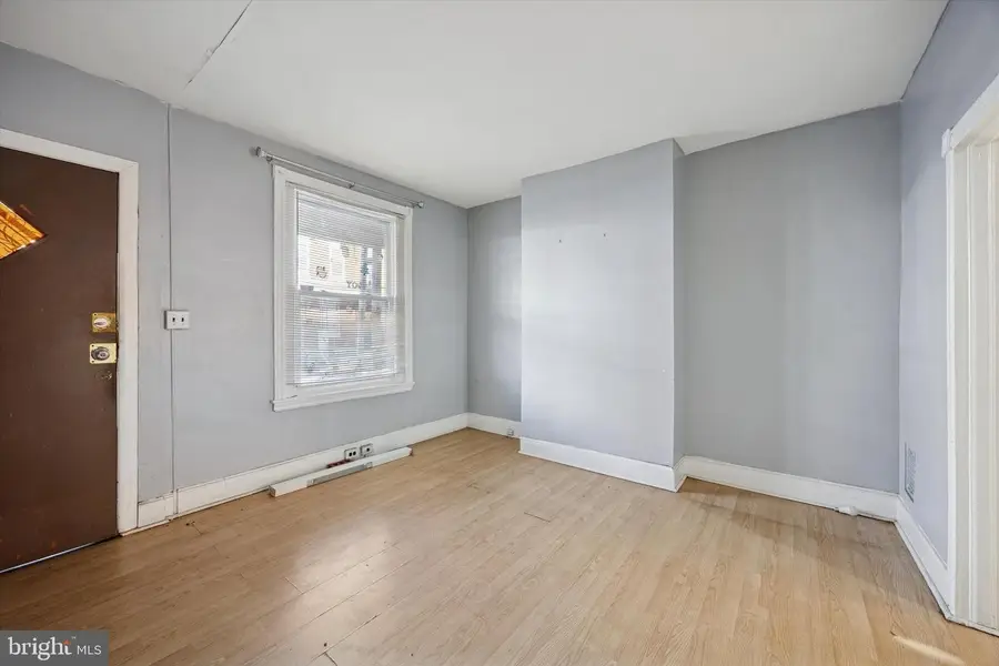 6340 Theodore St, Philadelphia, PA 19142 - #3