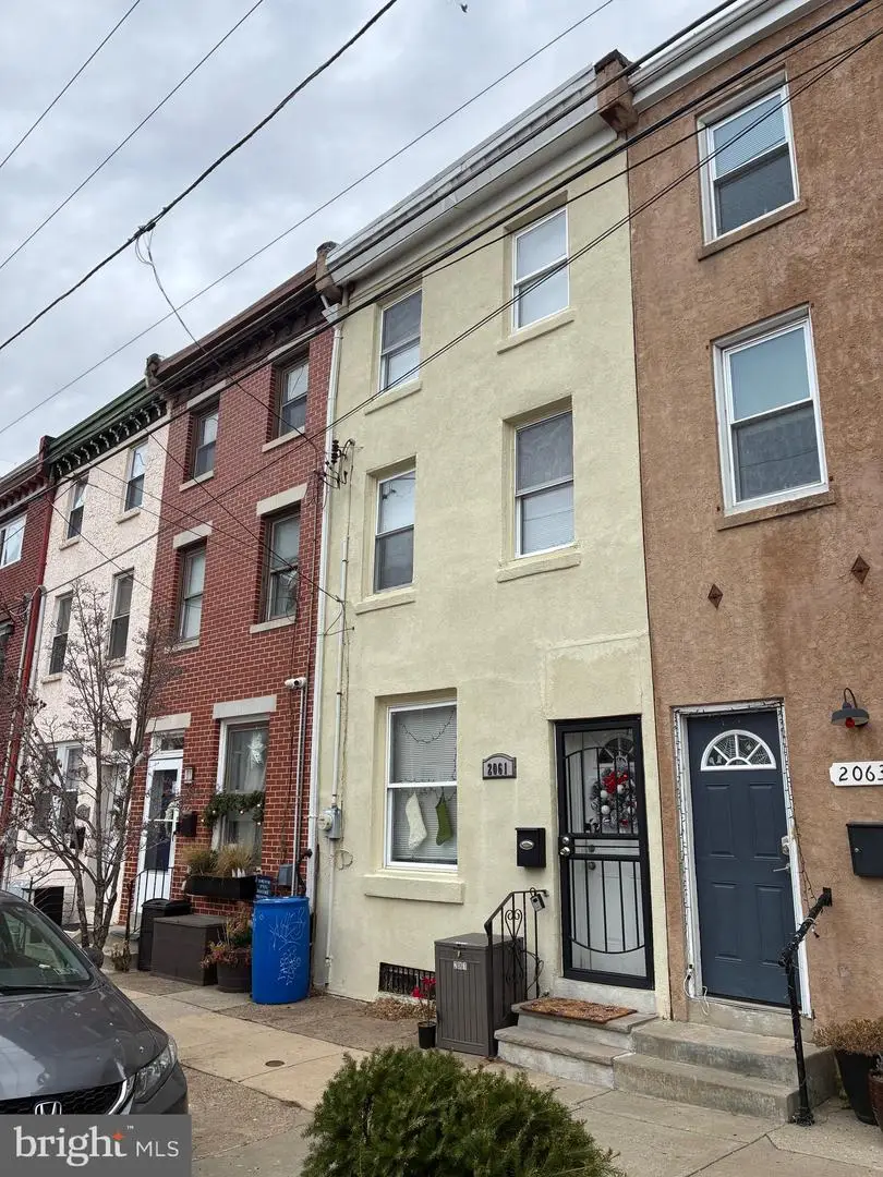 2061 E Hagert St, Philadelphia, PA 19125 - Image #2