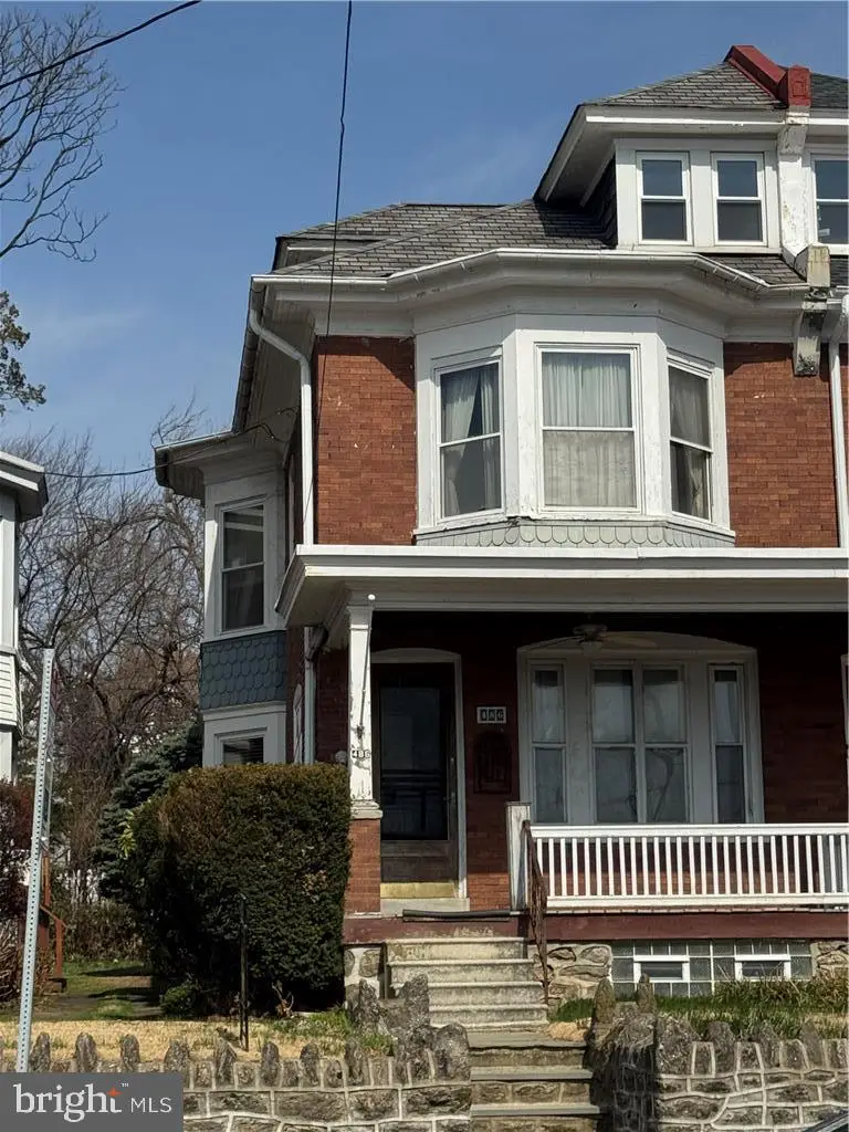 486 Roxborough Ave, Philadelphia, PA 19128 - #1