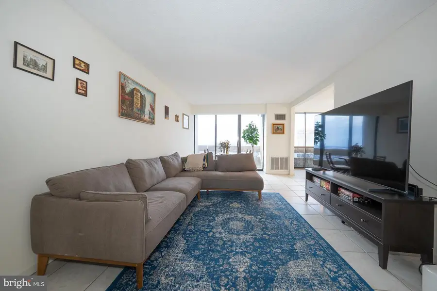 1326-42 Spruce St #2908, Philadelphia, PA 19107 - Image #2