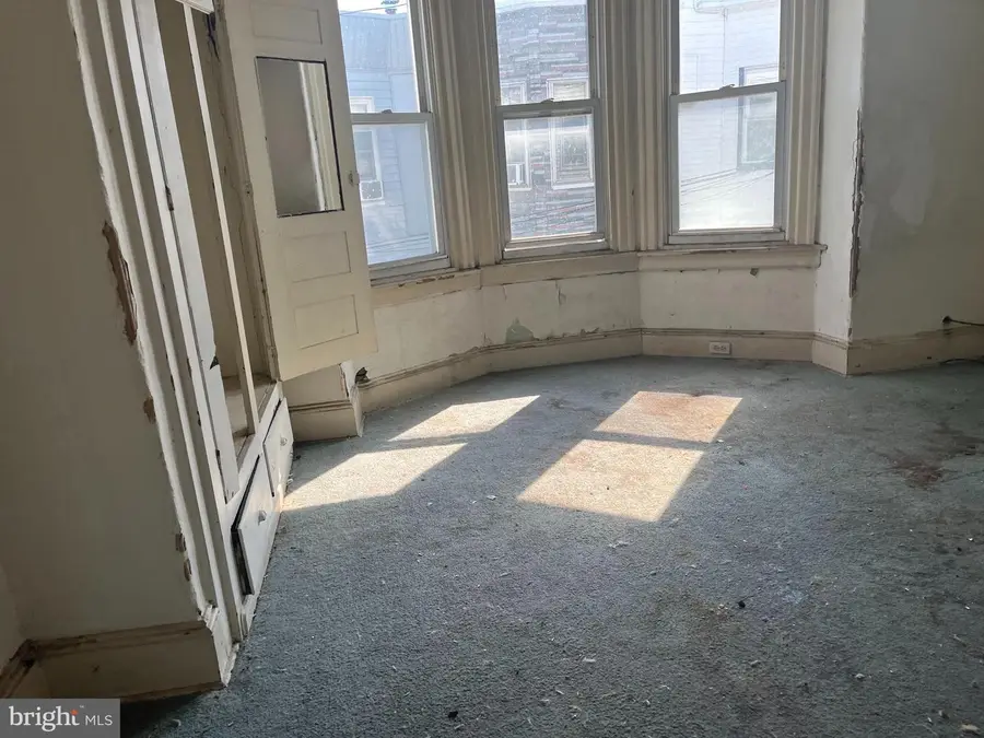 1534 S Etting St, Philadelphia, PA 19146 - #3