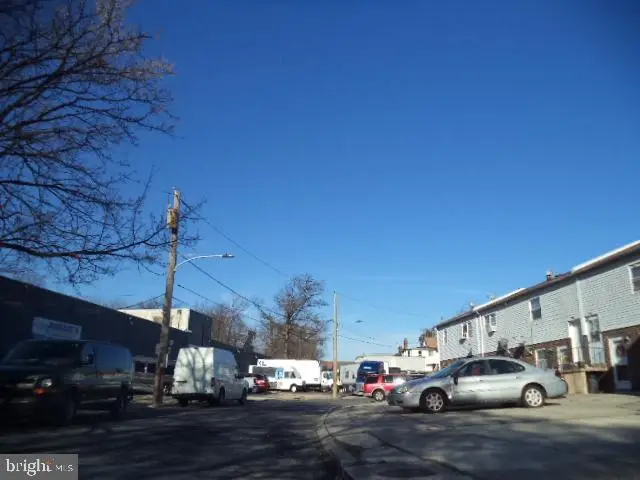547 Allengrove St, Philadelphia, PA 19120 - Image #3