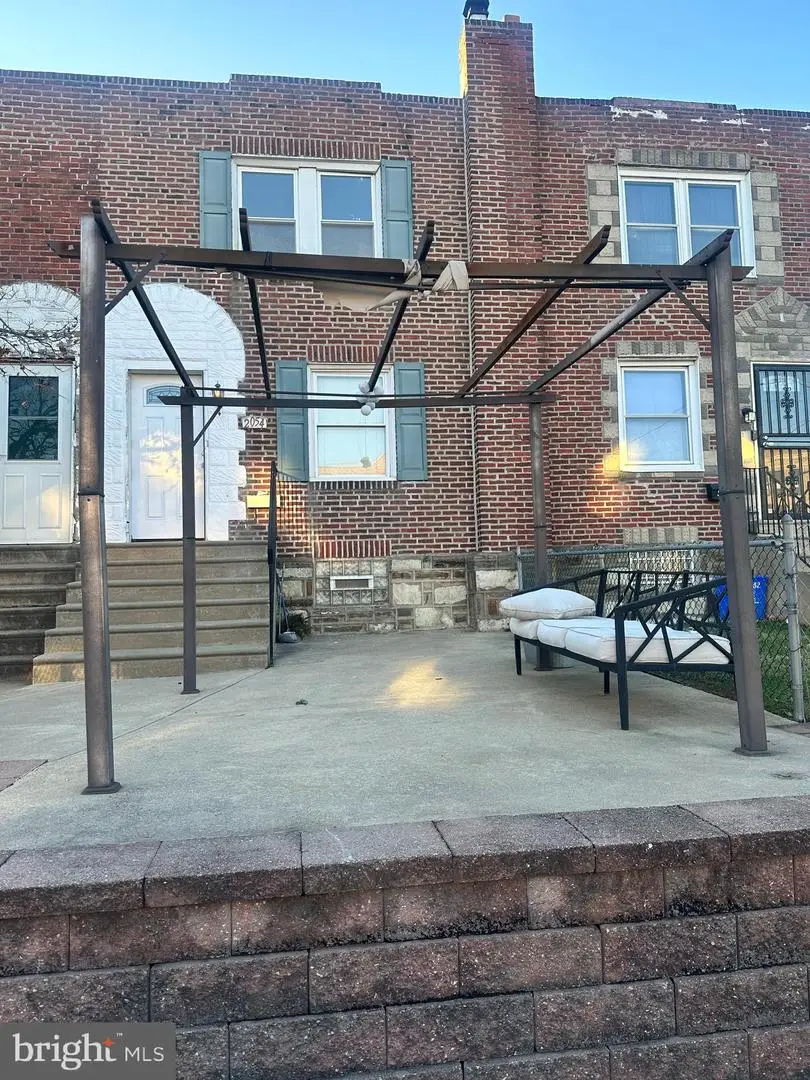 2054 Larue St, Philadelphia, PA 19124 - Image #1