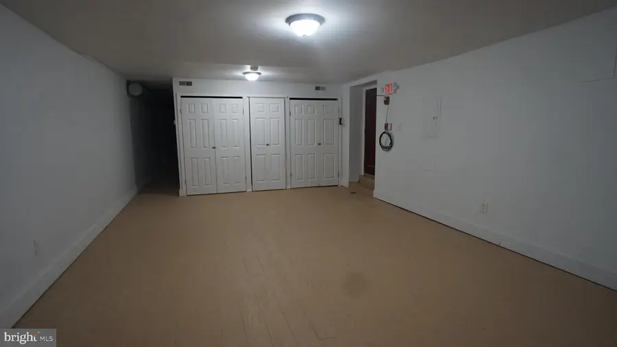 1921 W Diamond St, Philadelphia, PA 19121 - #3