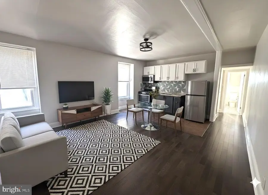 6604 Woodland Ave, Philadelphia, PA 19142 - Image #2