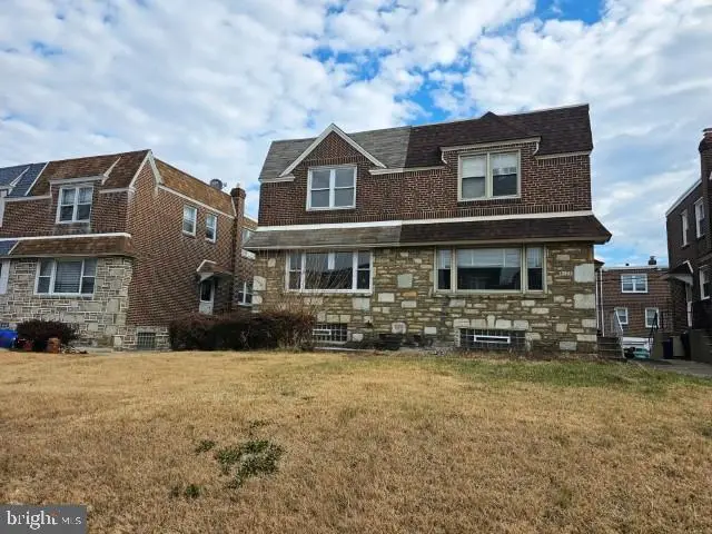 8127 Farnsworth St, Philadelphia, PA 19152 - Image #3