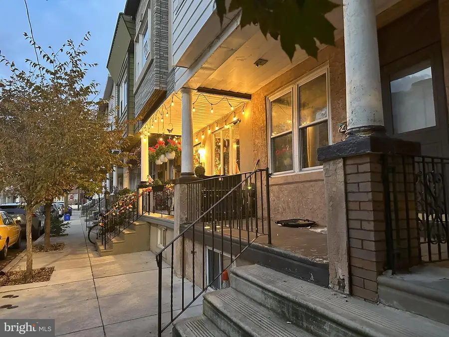 2429 S Lawrence St, Philadelphia, PA 19148 - Image #3