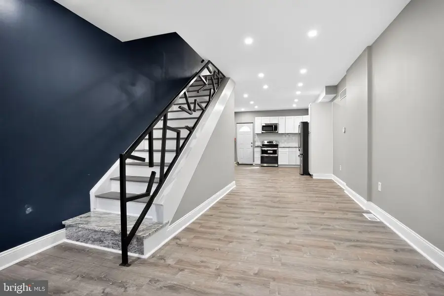 820 W Firth St, Philadelphia, PA 19133 - #3