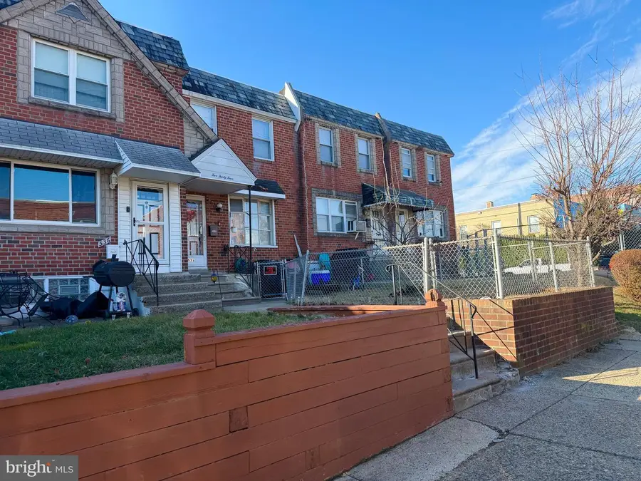 534 Mckinley St, Philadelphia, PA 19111 - #2
