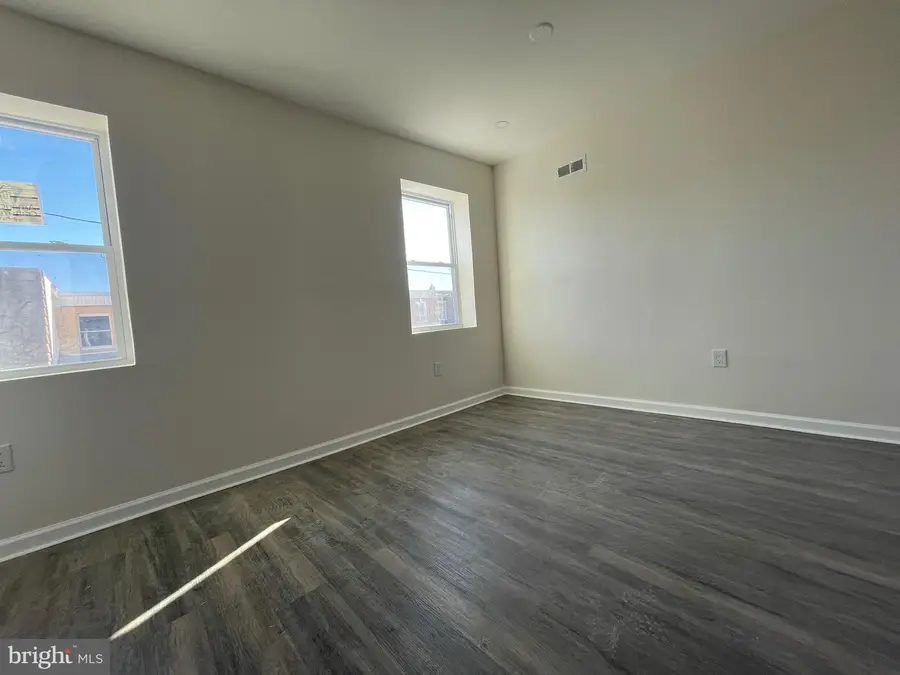 2704 S Marshall St, Philadelphia, PA 19148 - Image #3