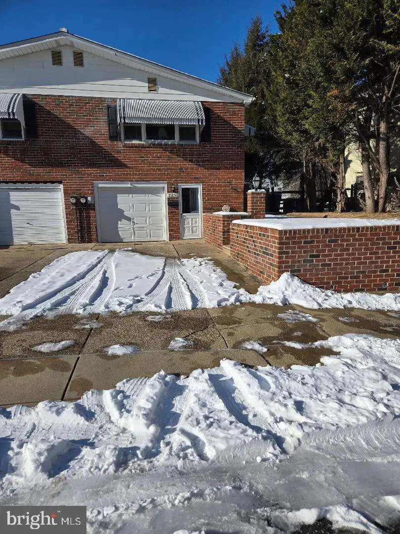 15150 Carter Rd N, Philadelphia, PA 19116 - #1