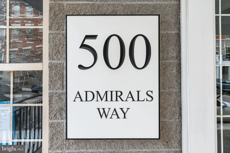500 Admirals Way #214, Philadelphia, PA 19146 - Image #2