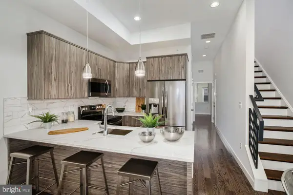 627 W Oxford St, PHILADELPHIA, PA 19122