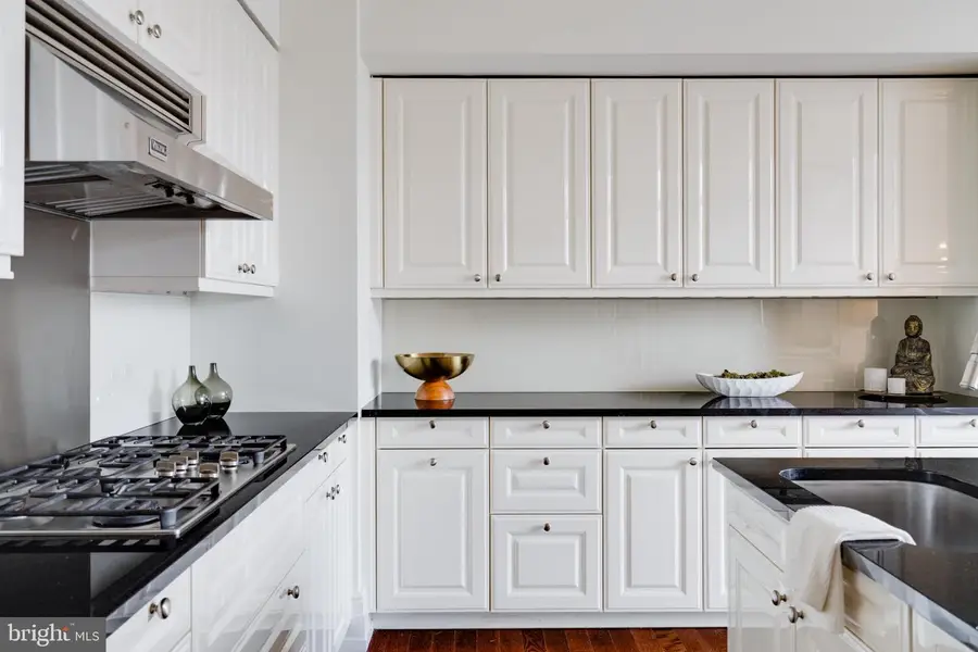 130 S 18th St #1803, Philadelphia, PA 19103 - Image #2