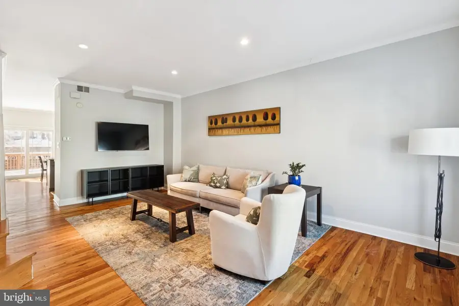 2828 Ogden St, Philadelphia, PA 19130 - Image #2