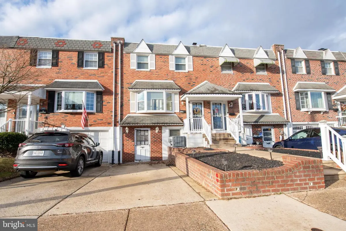 12506 Chilton Rd, Philadelphia, PA 19154 - Image #1