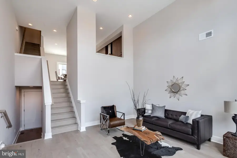 328 Fairmount Ave, Philadelphia, PA 19123 - #2