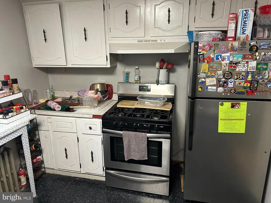 632 Watkins St, Philadelphia, PA 19148 - Image #2