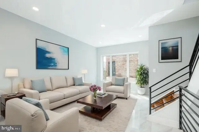 2209 Dreer St, Philadelphia, PA 19125 - Image #2