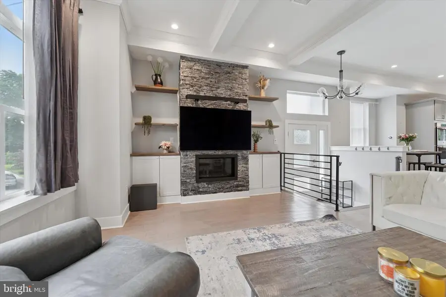 488 Evergreen Ave, Philadelphia, PA 19128 - #3