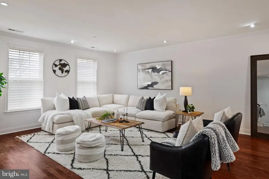 303 Surgeon Generals Ct, Philadelphia, PA 19146 - #3