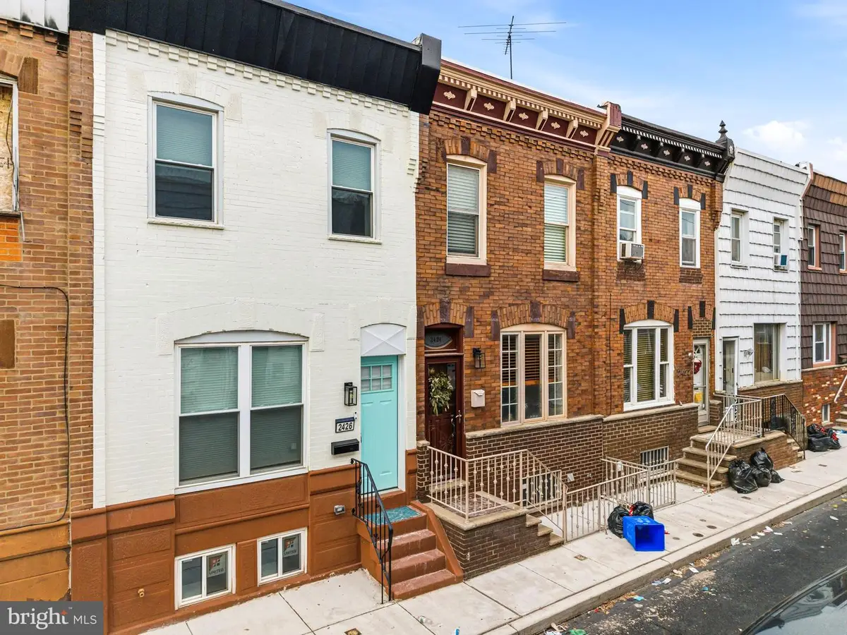 2426 S Alder St, Philadelphia, PA 19148 - #1