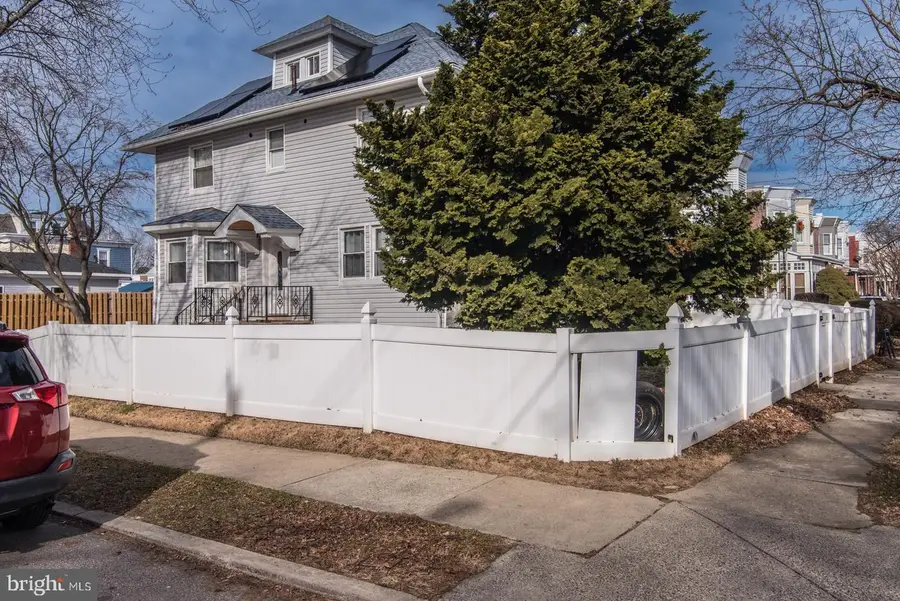 7400 Claridge St, Philadelphia, PA 19111 - #2