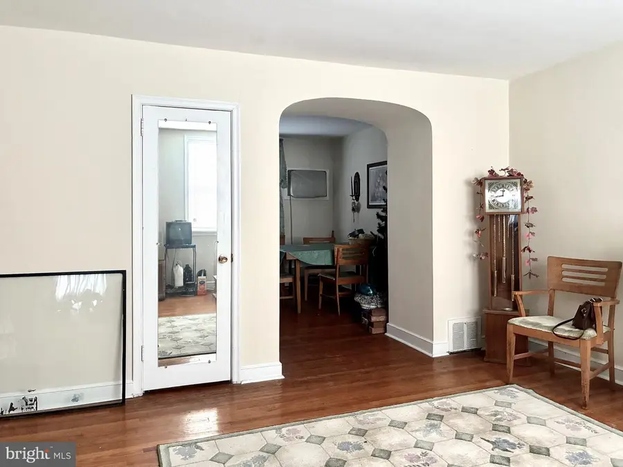 1707 S Dover St, Philadelphia, PA 19145 - #2