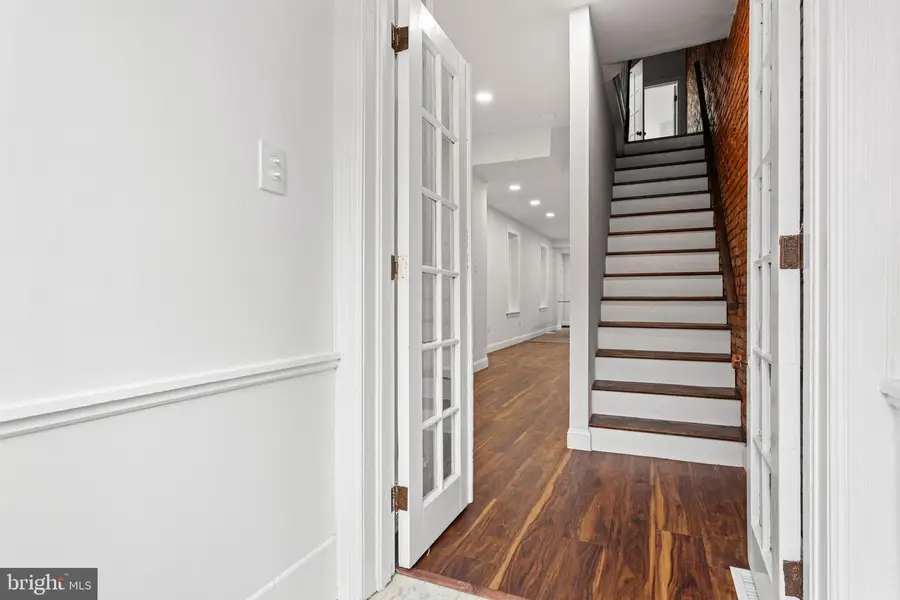 827 N 25th St, Philadelphia, PA 19130 - #2