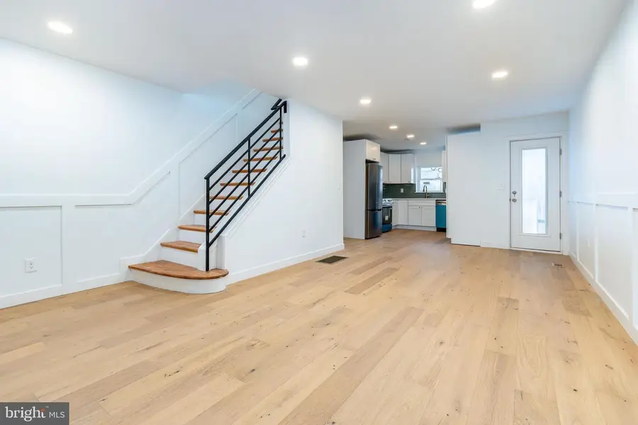 3016 S 17th St, Philadelphia, PA 19145 - Image #2