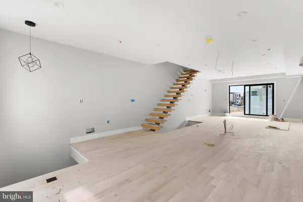 834 Cameron St, PHILADELPHIA, PA 19130