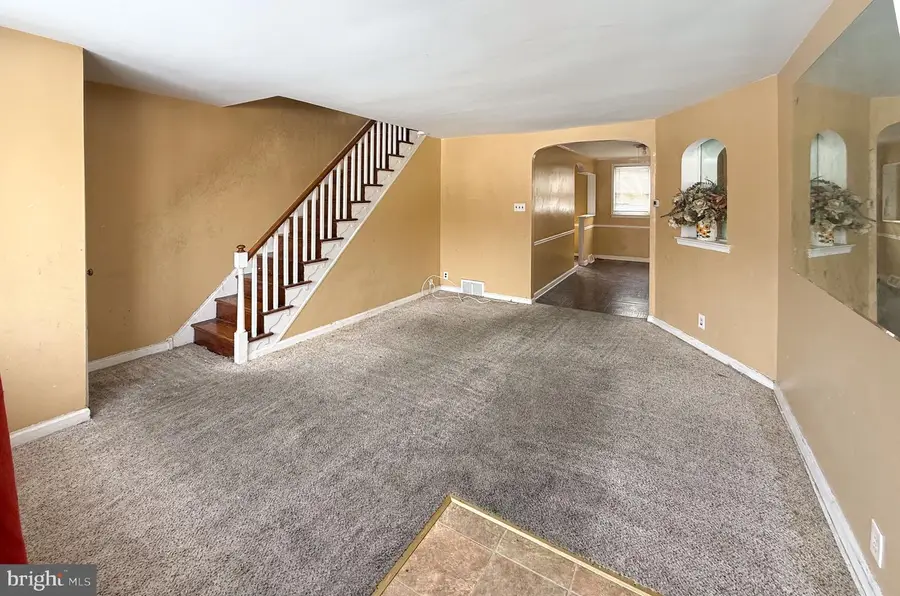 4022 Benner St, Philadelphia, PA 19135 - #2