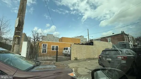 1856 E Oakdale St, PHILADELPHIA, PA 19125