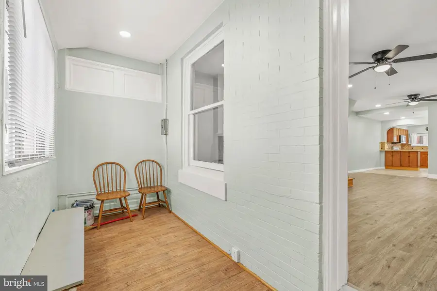 2342 Tasker St, Philadelphia, PA 19145 - #3