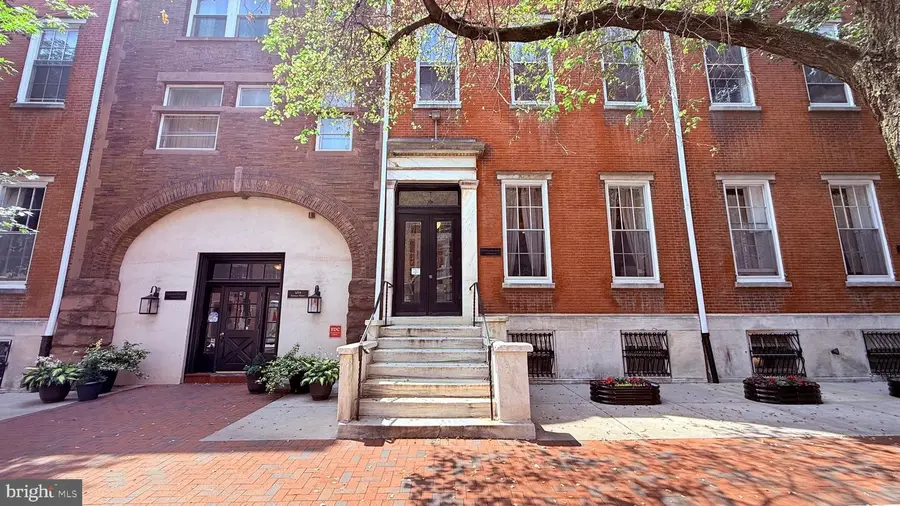 1016 Spruce St #1r, Philadelphia, PA 19107 - #2