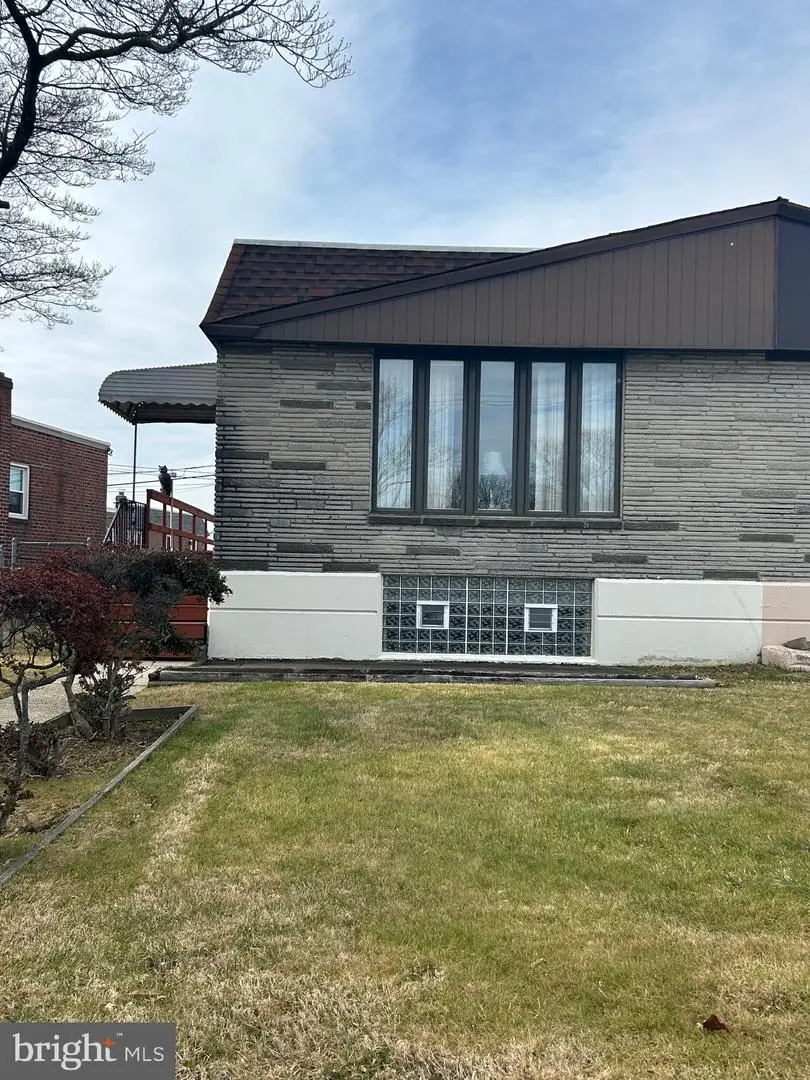 8572 Benton Ave, Philadelphia, PA 19152 - #1