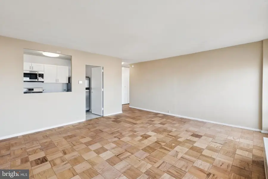 200 Locust St #9cn, Philadelphia, PA 19106 - #2