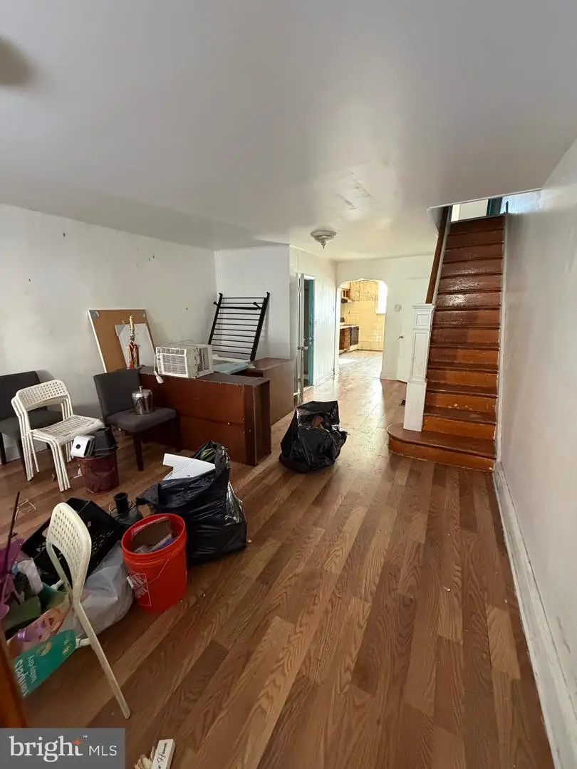 928 Watkins St, Philadelphia, PA 19148 - Image #2