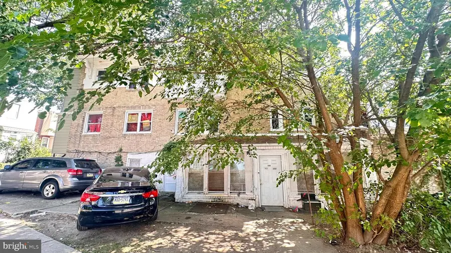 5651 N 16th St, Philadelphia, PA 19141 - #3