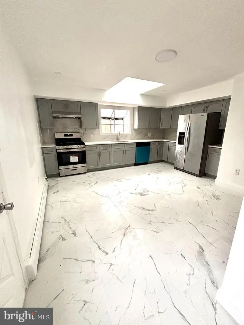 7119 Hegerman St, Philadelphia, PA 19135 - #1