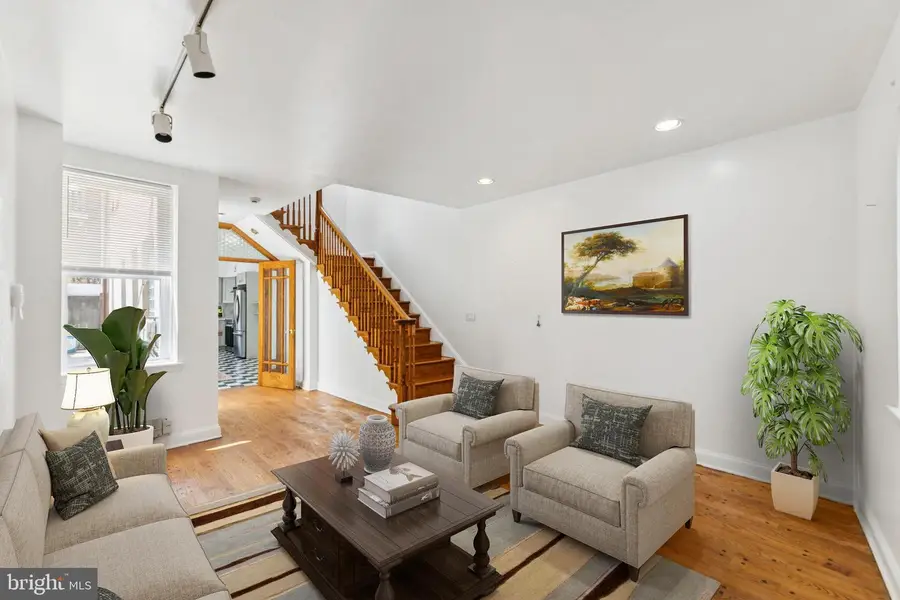 1006 S Front St, Philadelphia, PA 19147 - #2