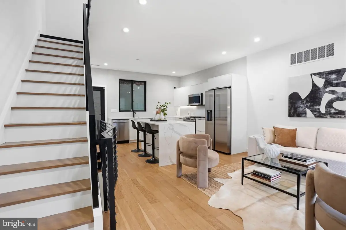 1230 Leopard St, Philadelphia, PA 19125 - #1