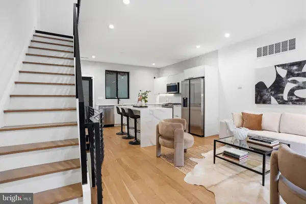 1230 Leopard St, PHILADELPHIA, PA 19125