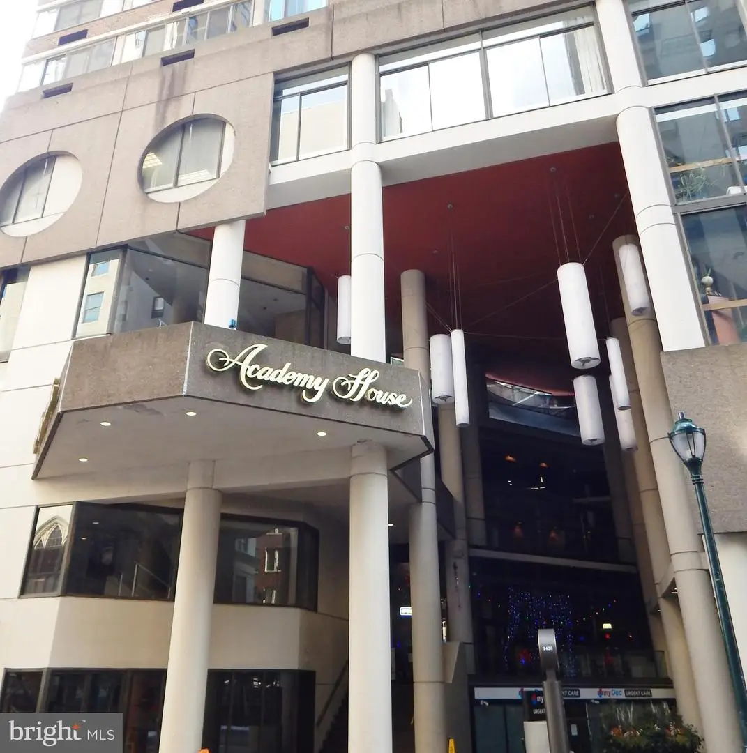 1420-00 Locust St #15b, Philadelphia, PA 19102 - Image #1