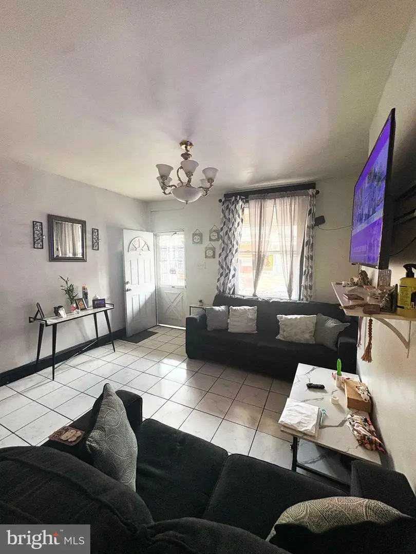 3246 N Philip St, Philadelphia, PA 19140 - Image #1