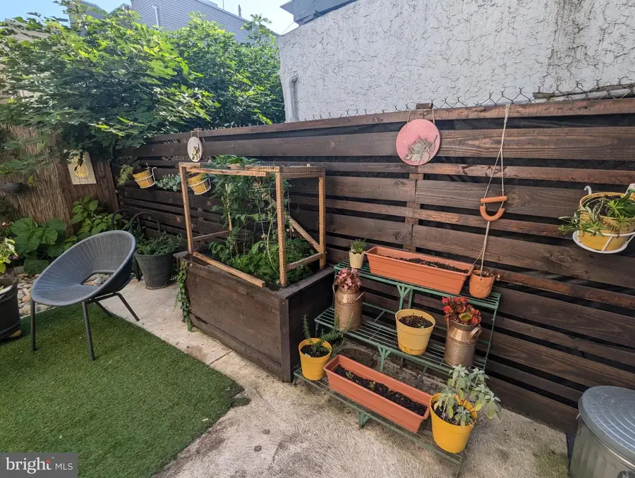 1729 Reed St, Philadelphia, PA 19146 - Image #2