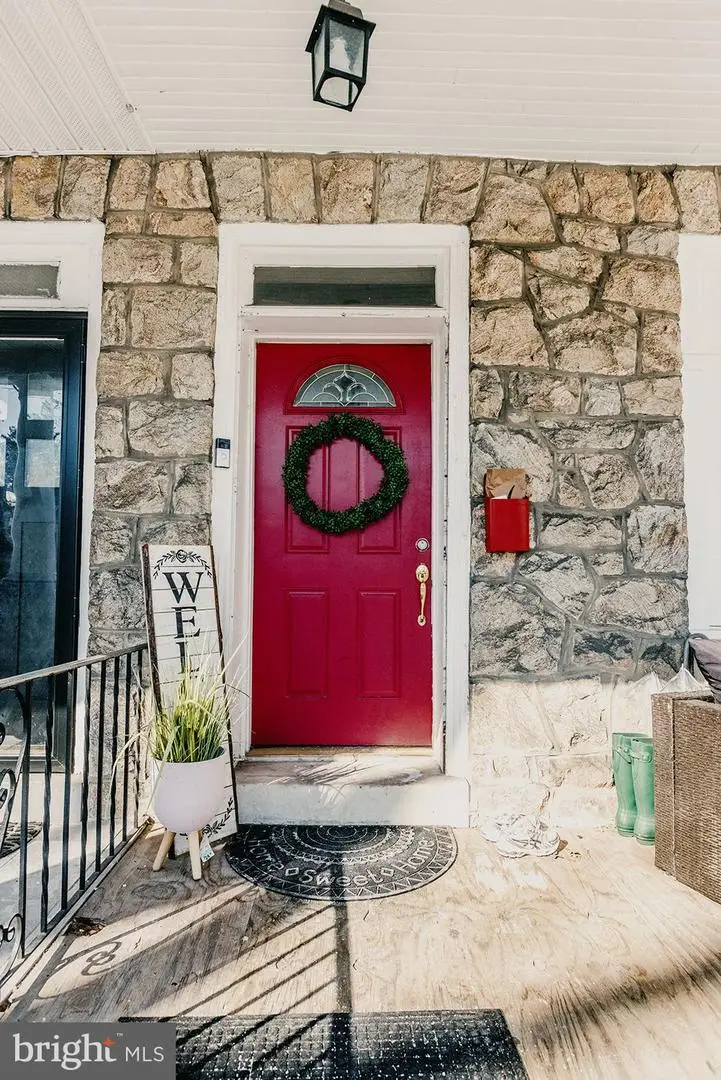 6330 Newtown Ave, Philadelphia, PA 19111 - Image #2